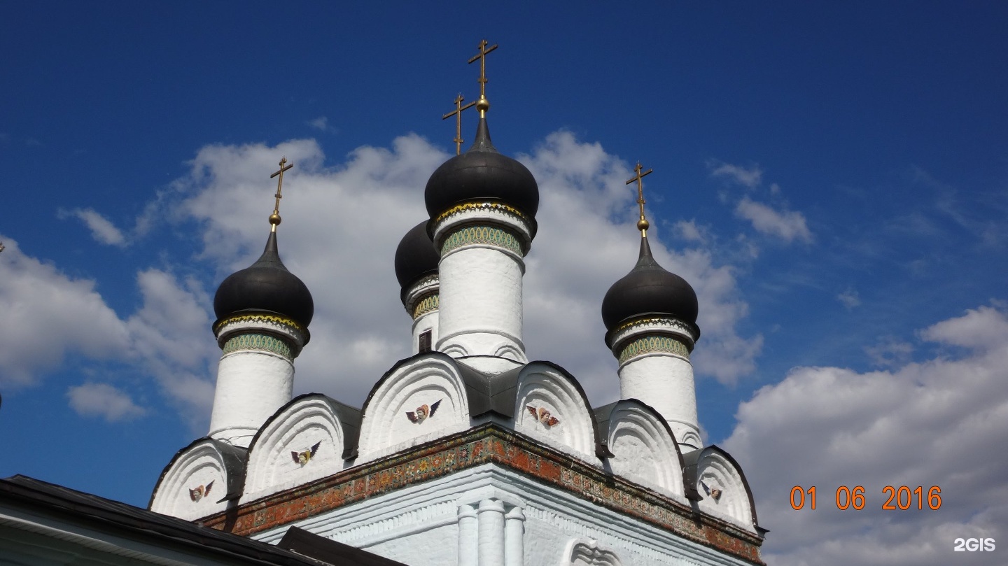 Храм Покрова Пресвятой Богородицы Саломеи Нерис. Храм Покрова в Братцево плита. Церковь Покрова Святой Богородицы Москва Саломеи Нерис. Федоровская часовня в Братцево.