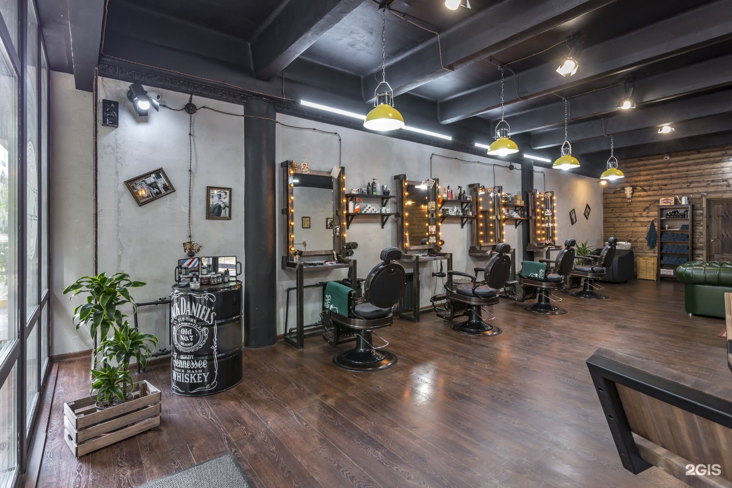 Брильня красногорск. Брильня речной вокзал. Barbershop речной вокзал. Брильня сходненская. Брильня речной вокзал.