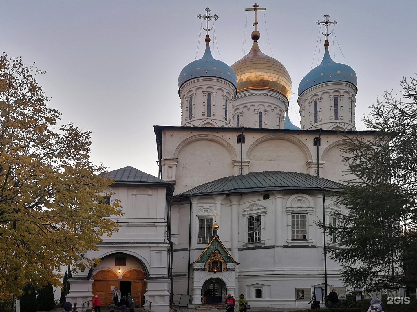 Крестьянский монастырь. Спасо-Преображенский монастырь Москва. Спасо-Преображенский собор Новоспасского монастыря в Москве. Новоспасский монастырь собор Спаса Преображения. Храм Новоспасский монастырь Москва.