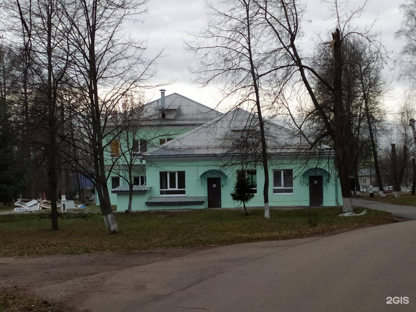 Мытищинская городская больница отзывы. Мытищинская больница Коминтерна 24. Пироговская участковая больница, Мытищи. ГБУЗ МО МГКБ. Инфекционное отделение Мытищи.