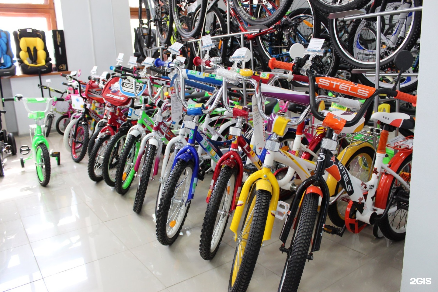 Купить велосипед в чебоксарах. Веломир 34 Волгоград. Много велосипедов. Велосипеды в ассортименте. Магазин велосипедов.