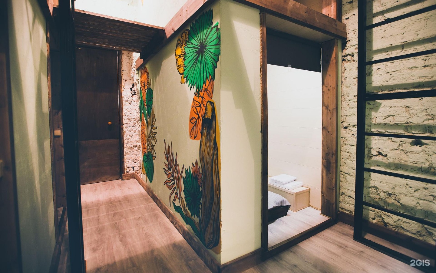 Your space салон строгино. Your space строгино. Your space раменки. Тайский массаж на юго западной. Ре спейс спа.