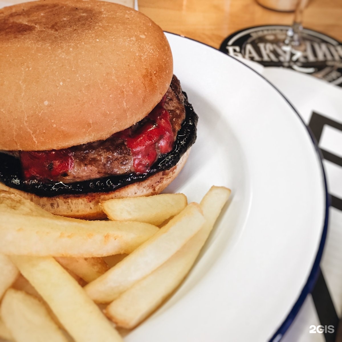 Лучшие бургеры в санкт петербурге. Бургеры СПБ. Wave бургеры СПБ. Bros Burgers СПБ. 108 Бургер СПБ.