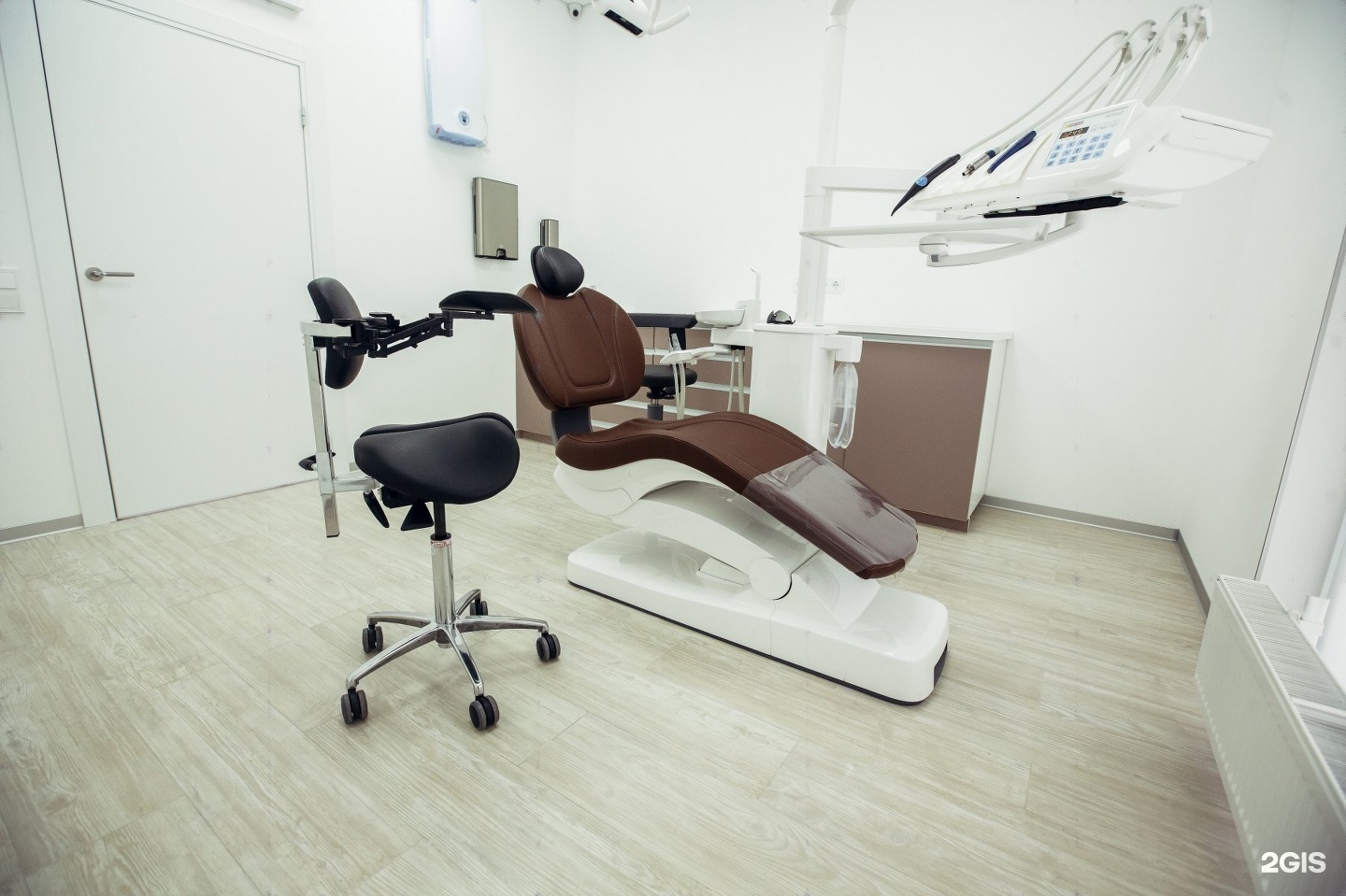 Light dental group. Дентал Лайт Санкт-Петербург. Лайт стоматологический.