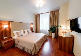 Отель Метрополис в Сургуте