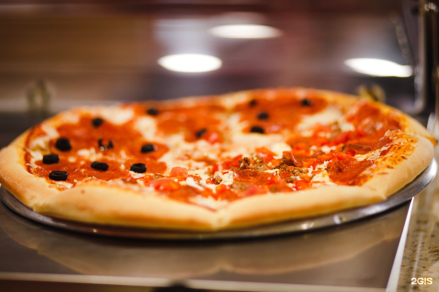 Сайт пиццы барнаул. Чикаго пицца Барнаул Попова. Красивая пицца Манхеттен. Пицца Манхеттен Барнаул логотип. Пицца РФ.