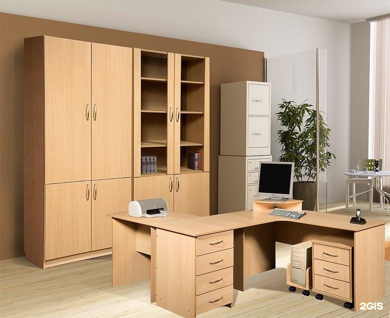 Рабочий стол в офисе. Мебель для персонала unica. Офисный стол руководителя. Современная мебель для офиса. Мебель для персонала стиль алсав.