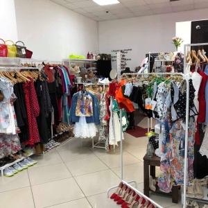 Фото от владельца EMBERENS SHOWROOM, офис продаж женской одежды, аксессуаров