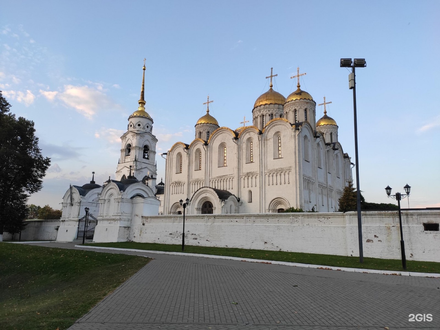 Свято-Успенский Кафедральный собор, православный храм, Большая Московская ул., 5
