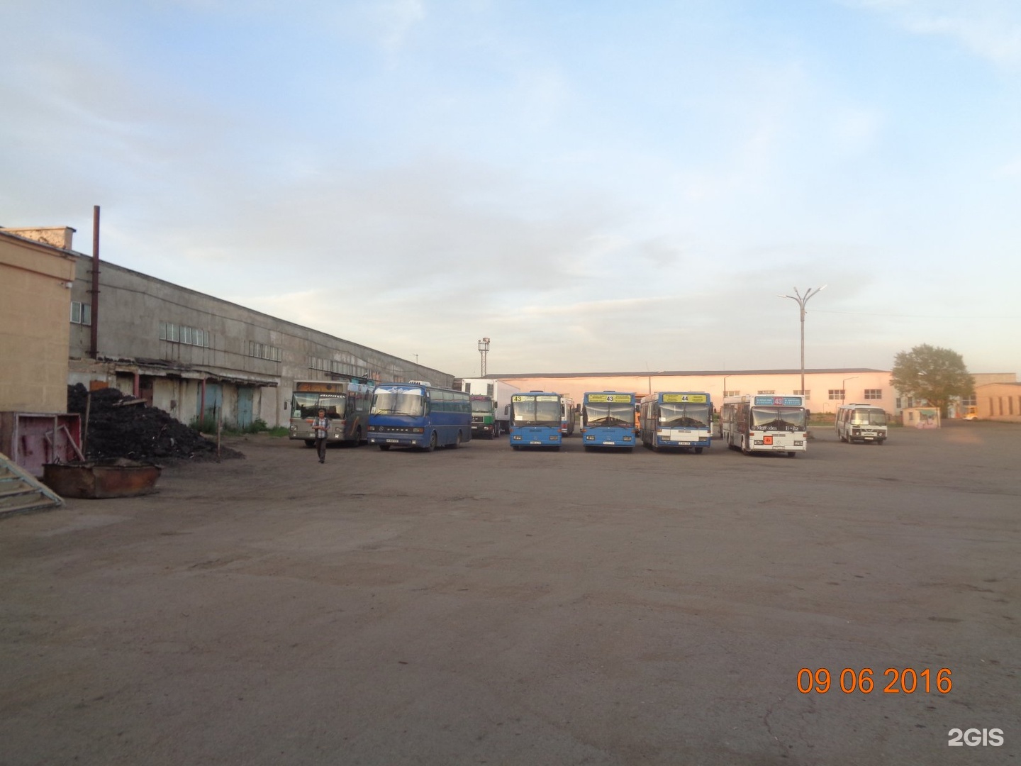 Картинки караганда 5 парк автобусный