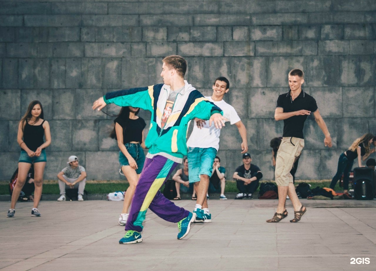 танцевальная группа юнити екатеринбург. школа танцев фантазия екатеринбург техническая. 2dance екатеринбург. E-dance studio екатеринбург. танцы е.
