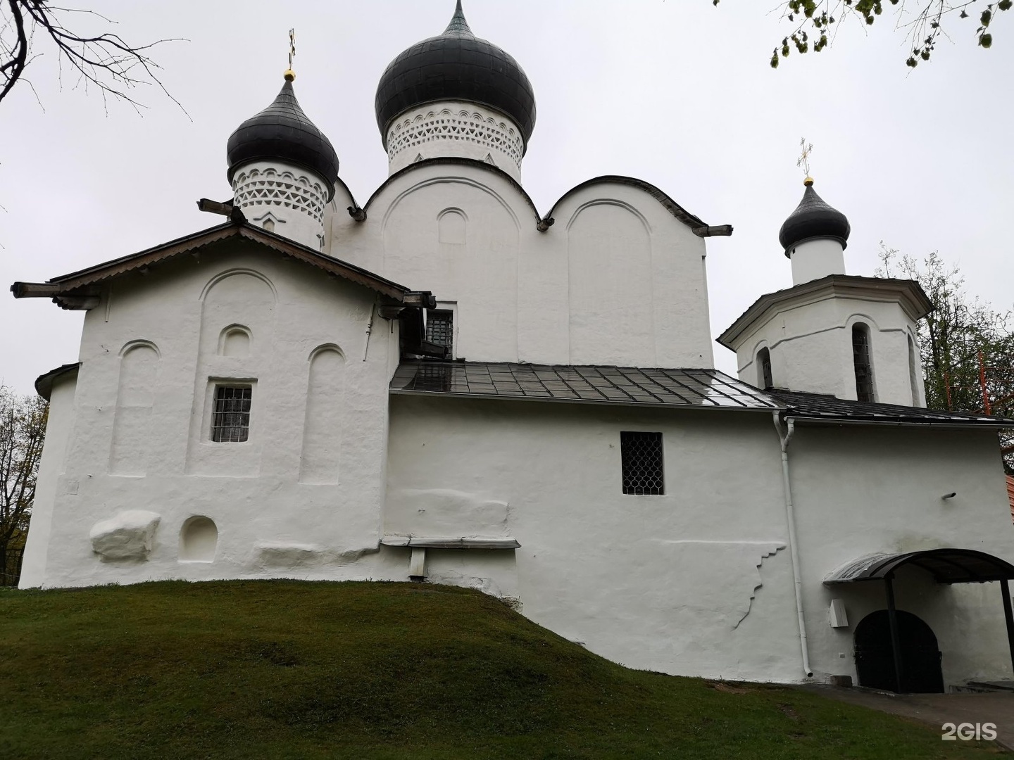 храм василия на горке псков