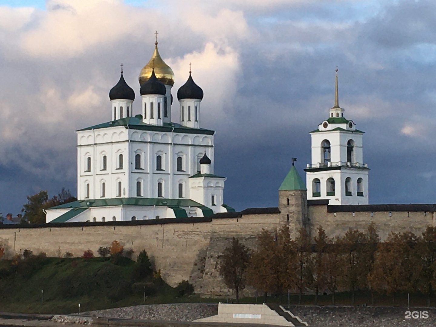 Псков Кремль и Троицкий собор