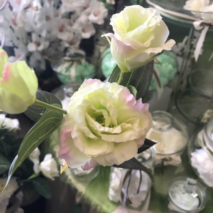 Фото от владельца Флер, сеть магазинов и киосков по продаже цветов