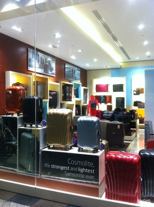 samsonite luggage dubai