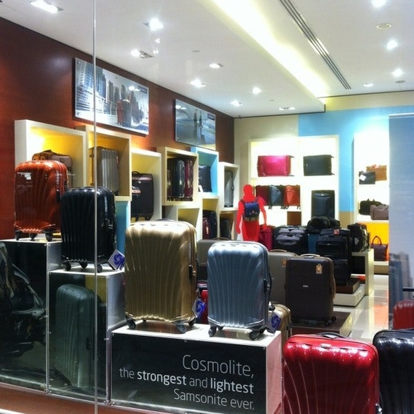 samsonite outlet dubai