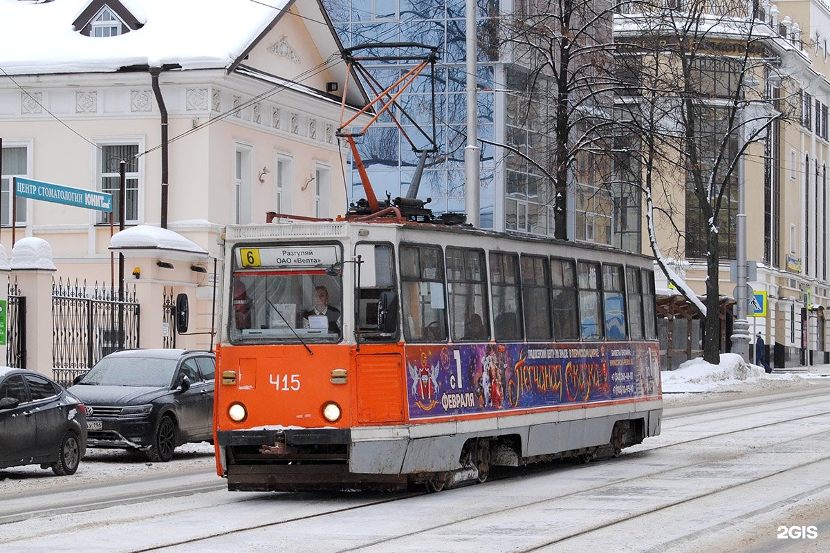 Трамвай пермь 2021. Трамвай 6 пермь. Ктм 5 пермь. Пермгорэлектротранс пермь. Трамвай 6 пермь.