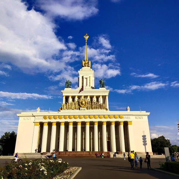 Главный павильон вднх фото