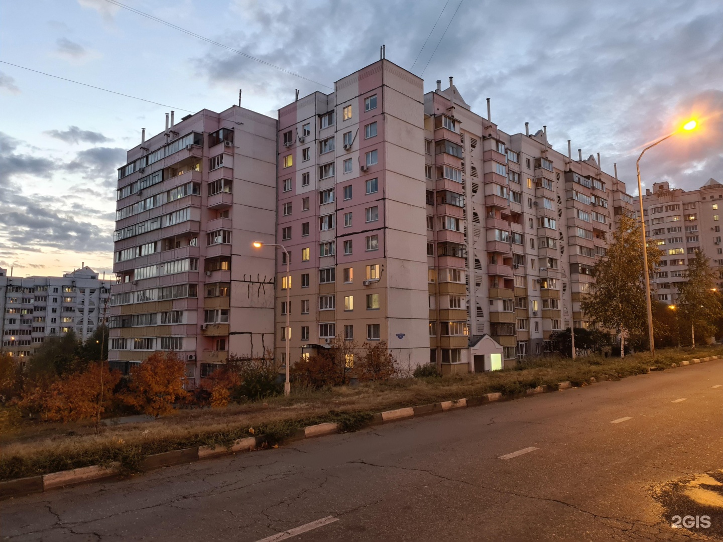Есенина 40 белгород. Белгород ул есенина 44 на карте. Ул есенина 44а белгород. Ул есенина 44а белгород. Есенина 44 белгород.