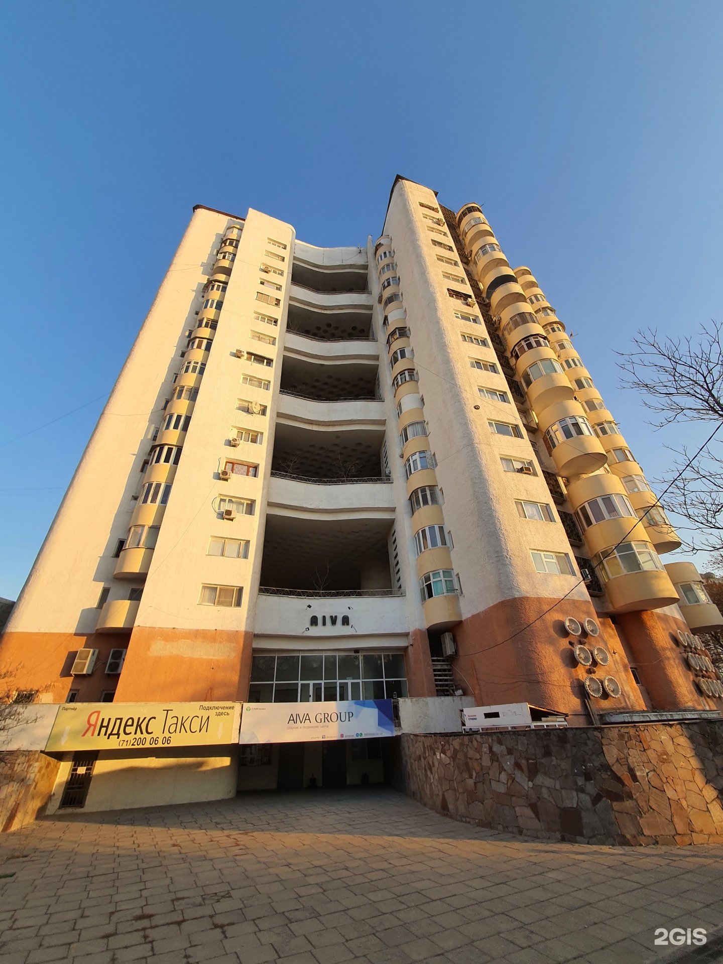 16 этажный дом монолит ташкент. Галерейный дом ташкент. Дом жемчуг. 16-этажный жилой дом жемчуг ташкент. Здание жемчужина ташкент.