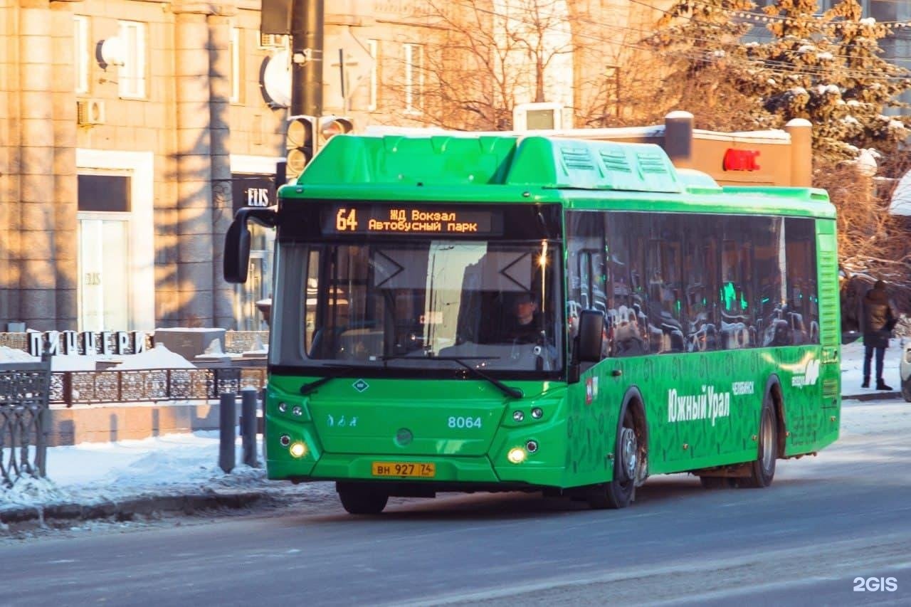 Автобус 64 воронеж. Автобус челябинск. Автобус 64. Автобус 64. Автобус 95 москва.