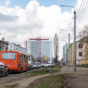 Октябрьской революции нижний новгород. Октябрьской революции 43 Нижний Новгород. Октябрьской революции 78 Нижний Новгород. Улица Октябрьской революции 43б. Перекрёсток ул Чкалова и и Октябрьской революции Нижний Новгород.