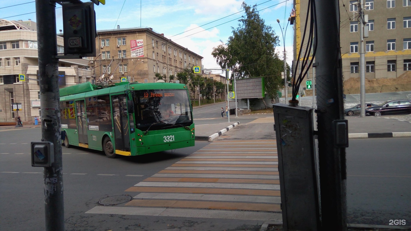 Движения троллейбуса 13. Троллейбус 13 Новосибирск. Троллейбус 13. Троллейбус 13 Красноярск. Новолосёлов 60 и троллейбус 13.