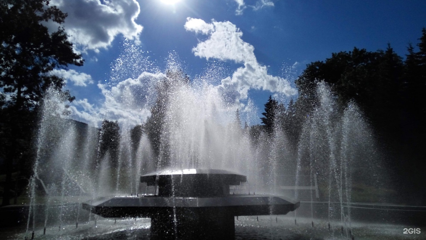 Парк Гафури фонтан