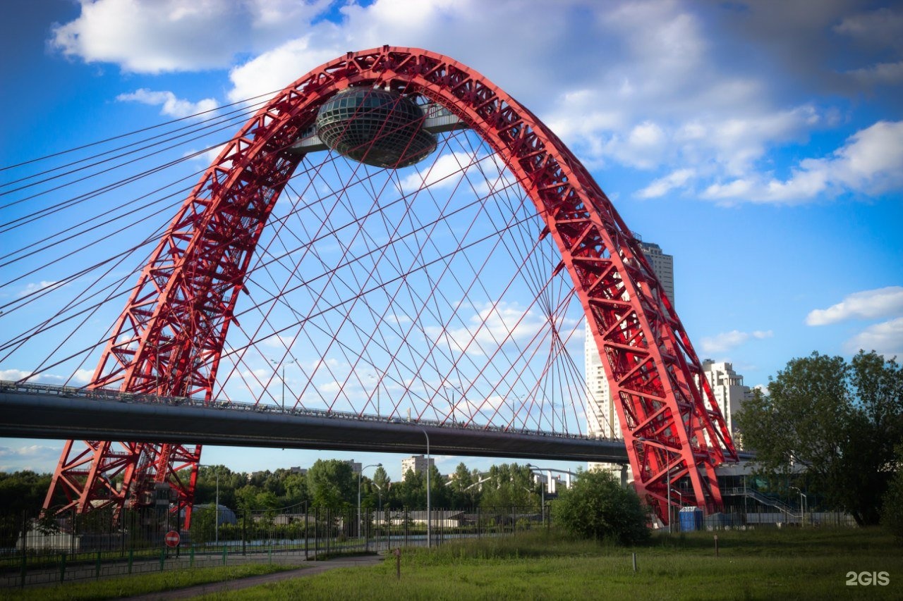 Мост в Крылатском