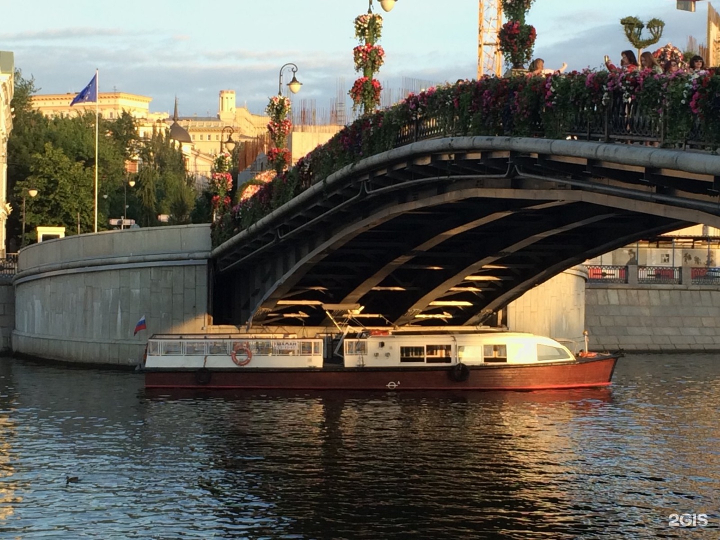 Лужков мост в москве