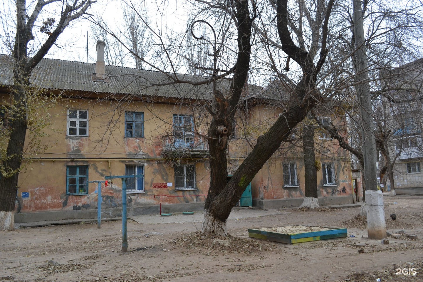 Ул саушинская волгоград. Волгоград Красноармейский Саушинская 4. Саушинская 20 Волгоград Красноармейский фотостудия. Саушинская 2 Волгоград Красноармейский.