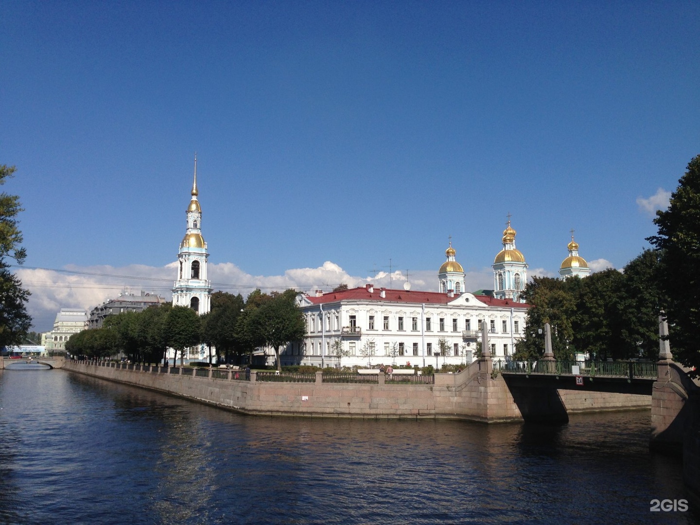 никольский сад в санкт петербурге