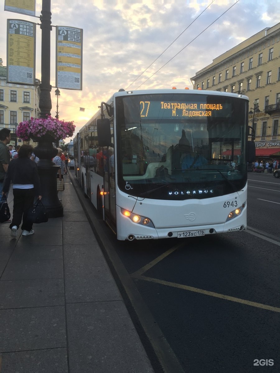 Общественный транспорт 27. Автобус Санкт-Петербург. Автобусы в Питере. Автобус 27 Санкт-Петербург. Автобус 29 СПБ.