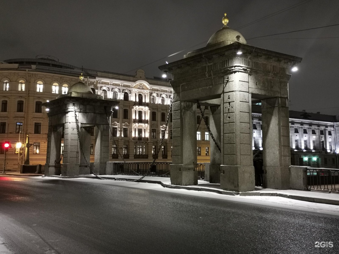 Погода спб ломоносов. Мост Ломоносова в Санкт-Петербурге. Питер мост Ломоносова. Ломоносова мост цепи. Мостовые улицы в Санкт Петербурге.