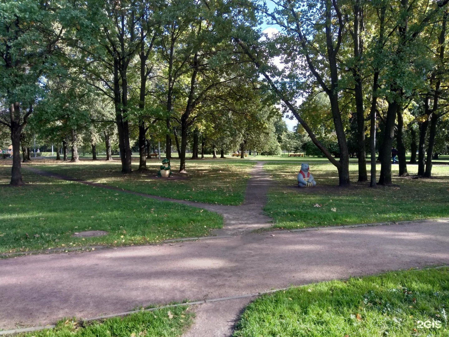 Пионерский парк. Парк Пионерский Новоалтайск. Пионерский парк СПБ. Пионерский парк Елабуга. Пионерский парк Макеевка.