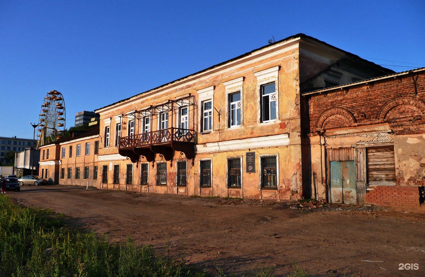 Дома дом ижевск. Генеральский дом в Ижевске. Музей Ижевска генеральский. Генеральский дом (музей Ижевска) сейчас. Милиционная 4 Ижевск.