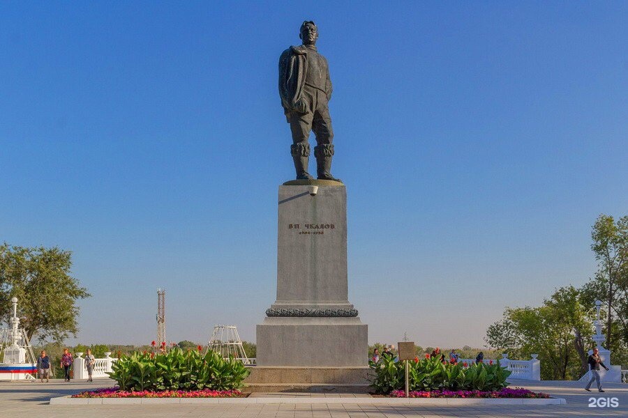 Памятник Гагарину В Оренбурге Фото