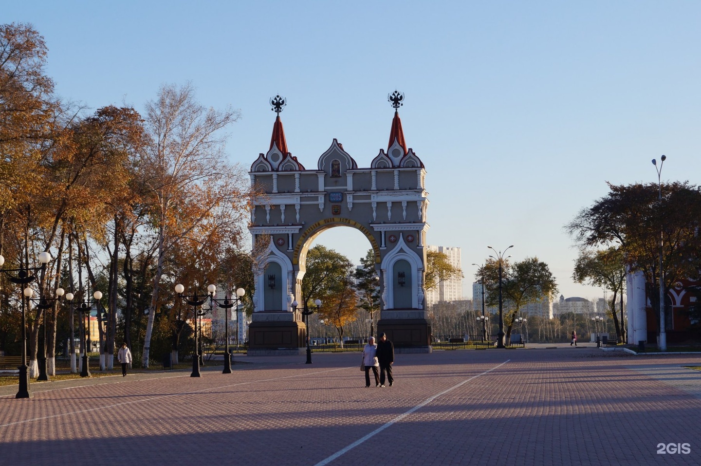 Фото триумфальной арки в благовещенске