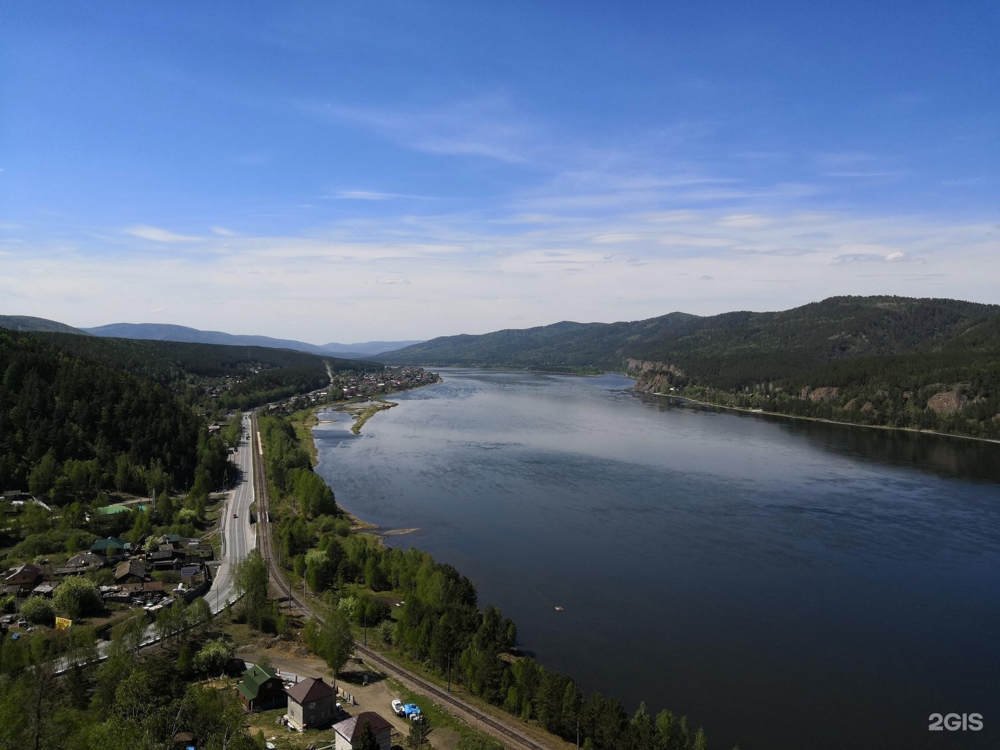 Овсянка дивногорск красноярский край смотровая. Смотровая площадка дивногорск грэс. Царь рыба дивногорск смотровая. Царь рыба дивногорск. Смотровая дивногорск.