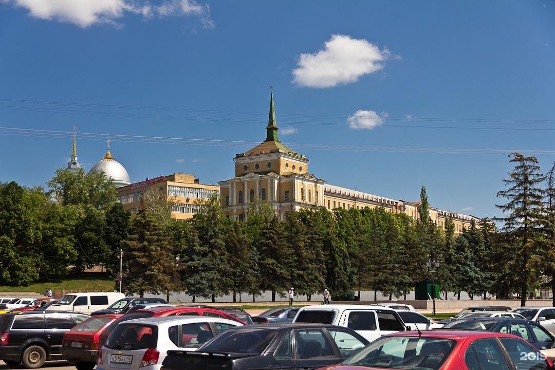 Курская территория. Город Курск улица Ленина. Город Курск площадь Ленина. Улица Луначарского Курск. Курск ул красная площадь.