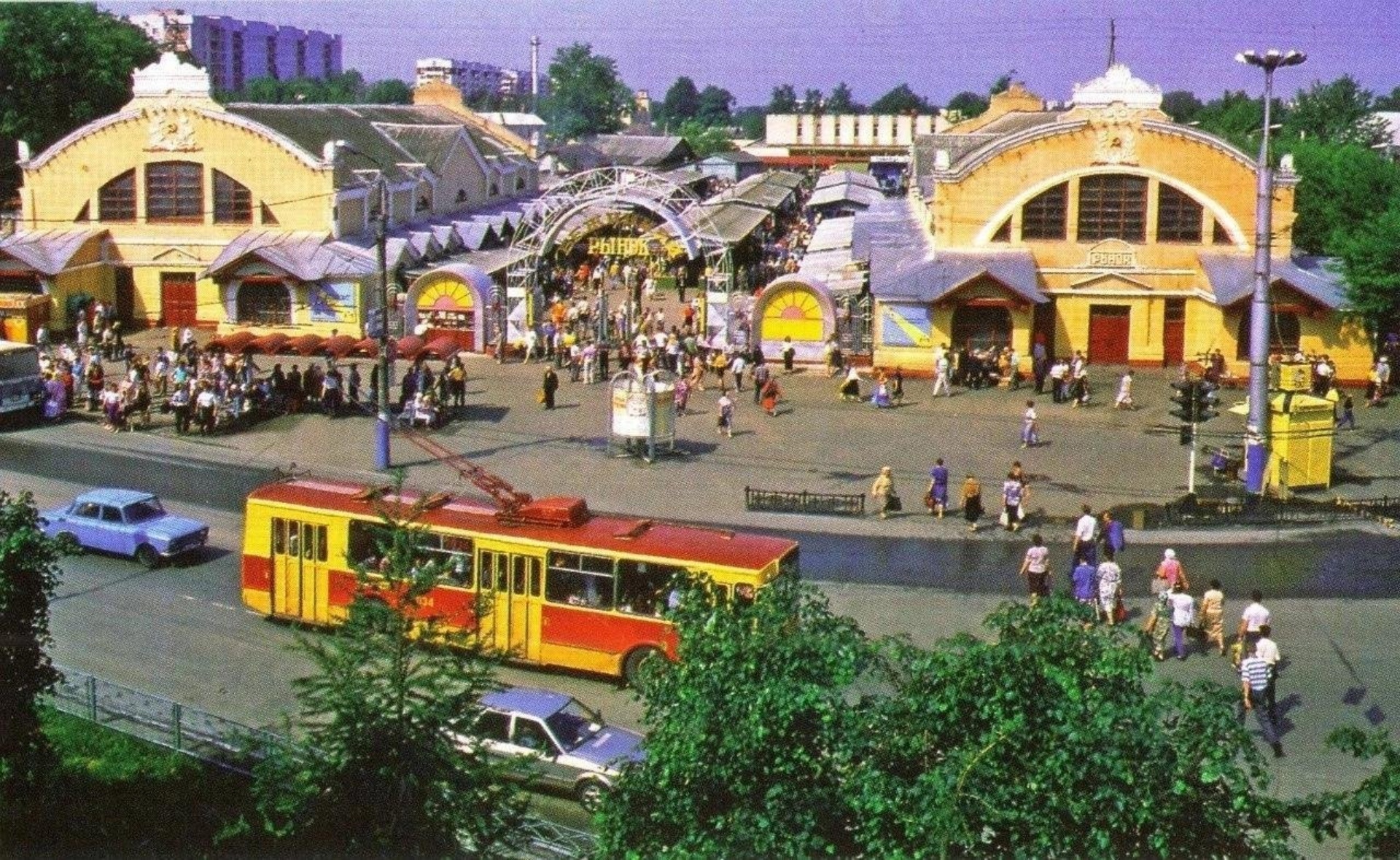 Европа, супермаркет, улица Горбатова, 18, Брянск — 2ГИС