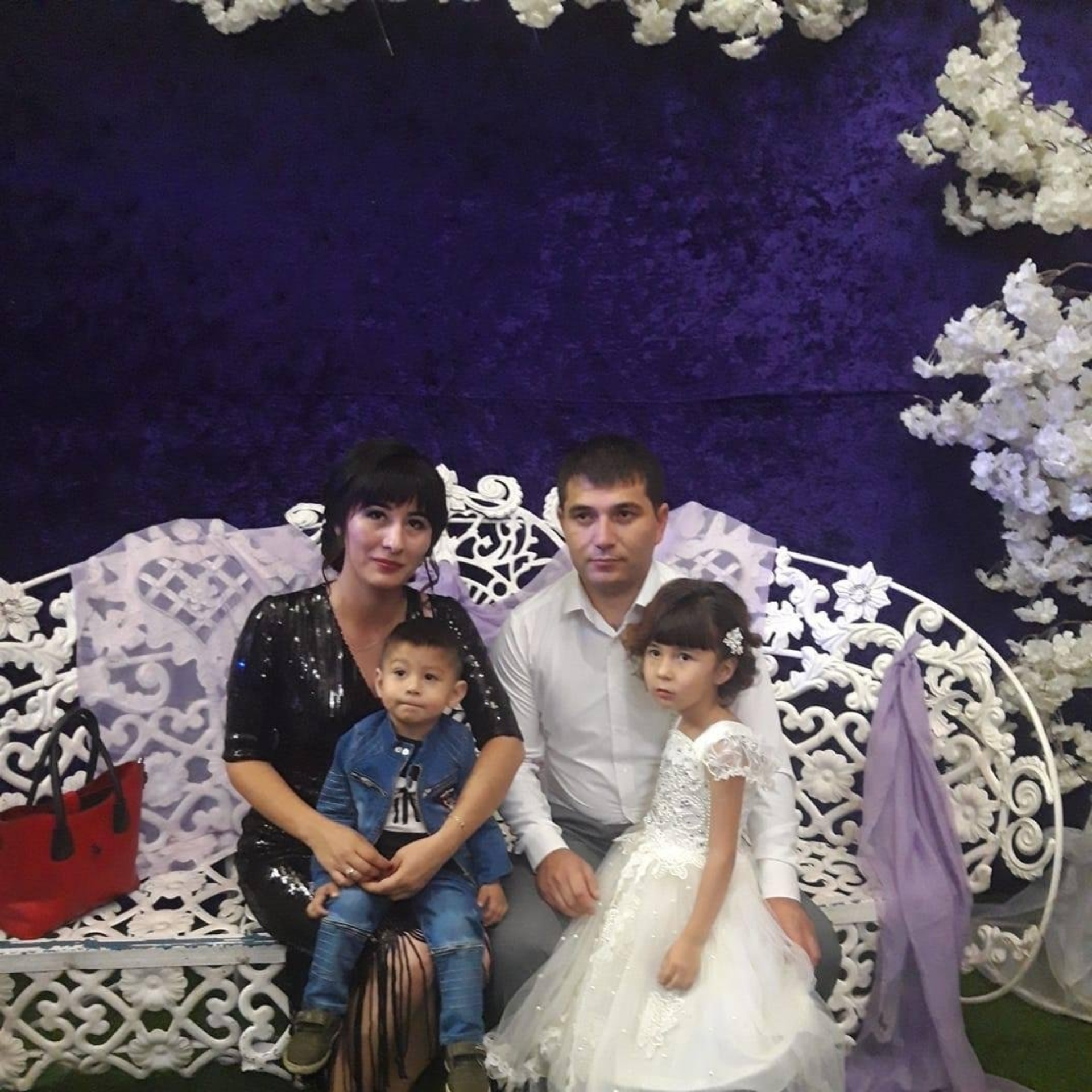 Орыс аққұбалары үлкен сиськи және оральды секс 10-12 жастағы балалардың секс видеолары