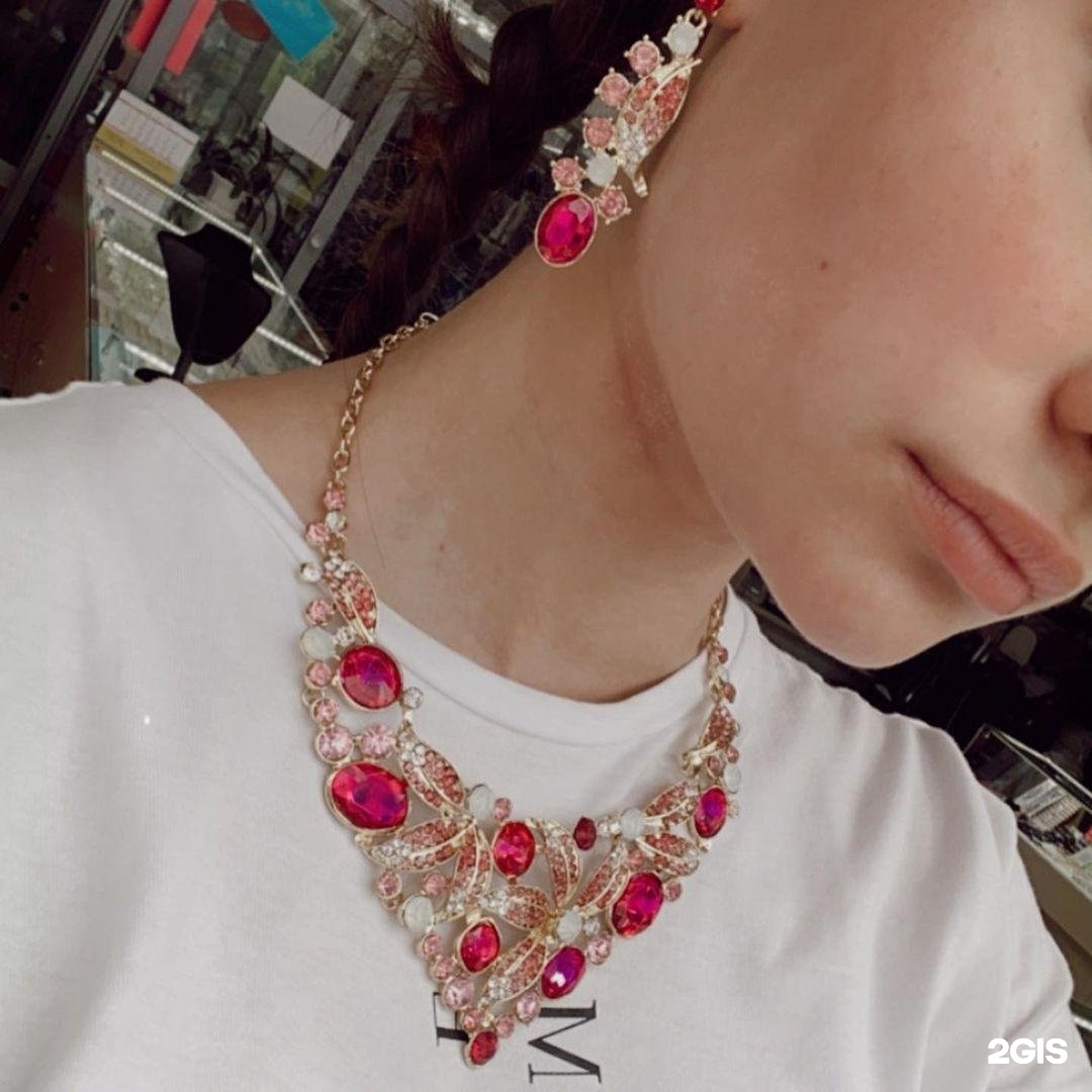 Магазин ювелирные изделия
