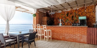 Южная Озереевка: Отель Сашенька