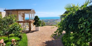 Верхневеселое: Коттедж ZaChill