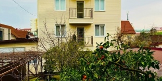 Адлер: Гостевой дом Эверест