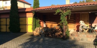 Янтарный: Гостевой дом Надежда