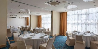 Астрахань: Отель Cosmos Astrakhan Hotel