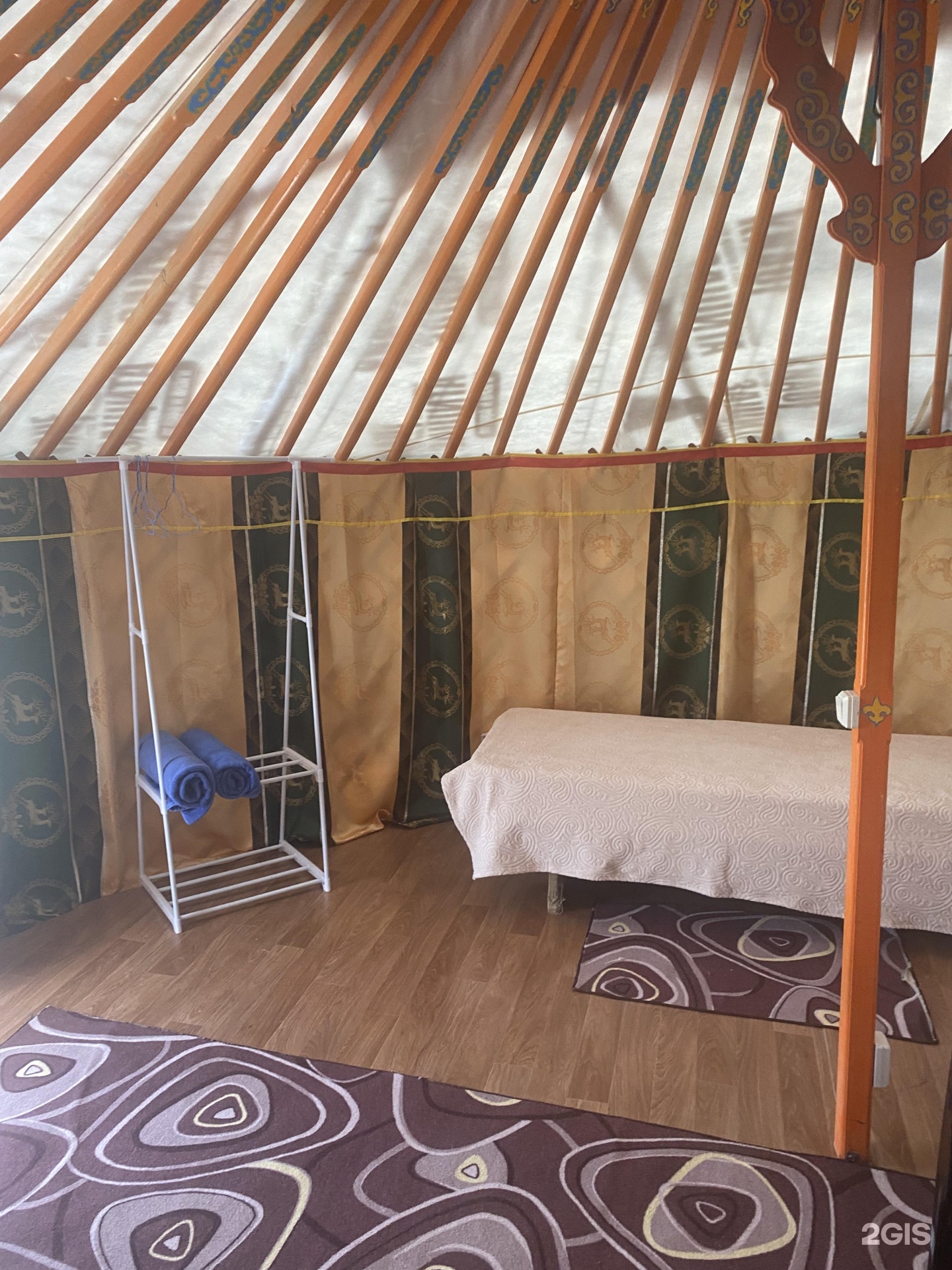 пос. Буровщина: Турбаза Yurt camping