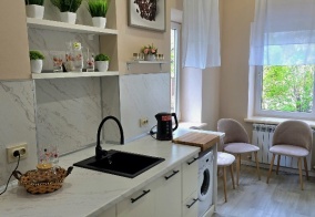 Отель Нарзан вест в Кисловодске